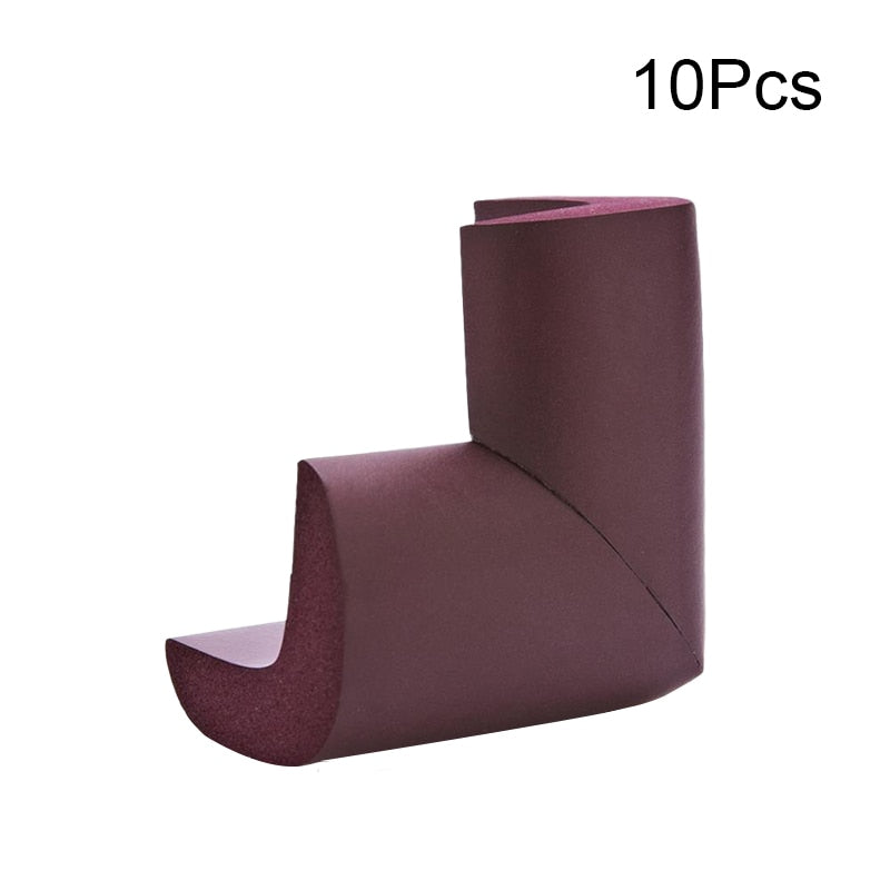 Corner protection 5-10 pack that protects children against sharp edges but also furniture when moving.